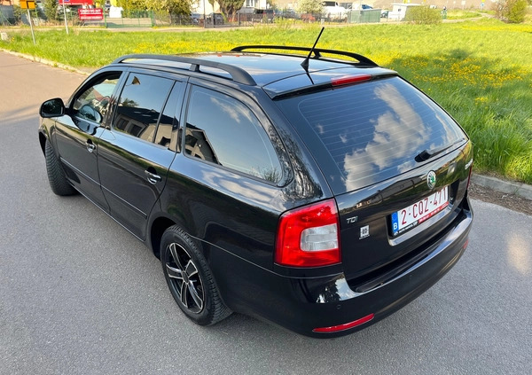 Skoda Octavia cena 28800 przebieg: 241123, rok produkcji 2011 z Złotoryja małe 191